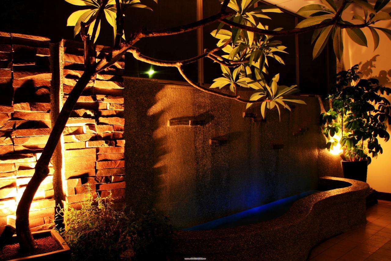 Huang Xing Motel Pingtung Εξωτερικό φωτογραφία